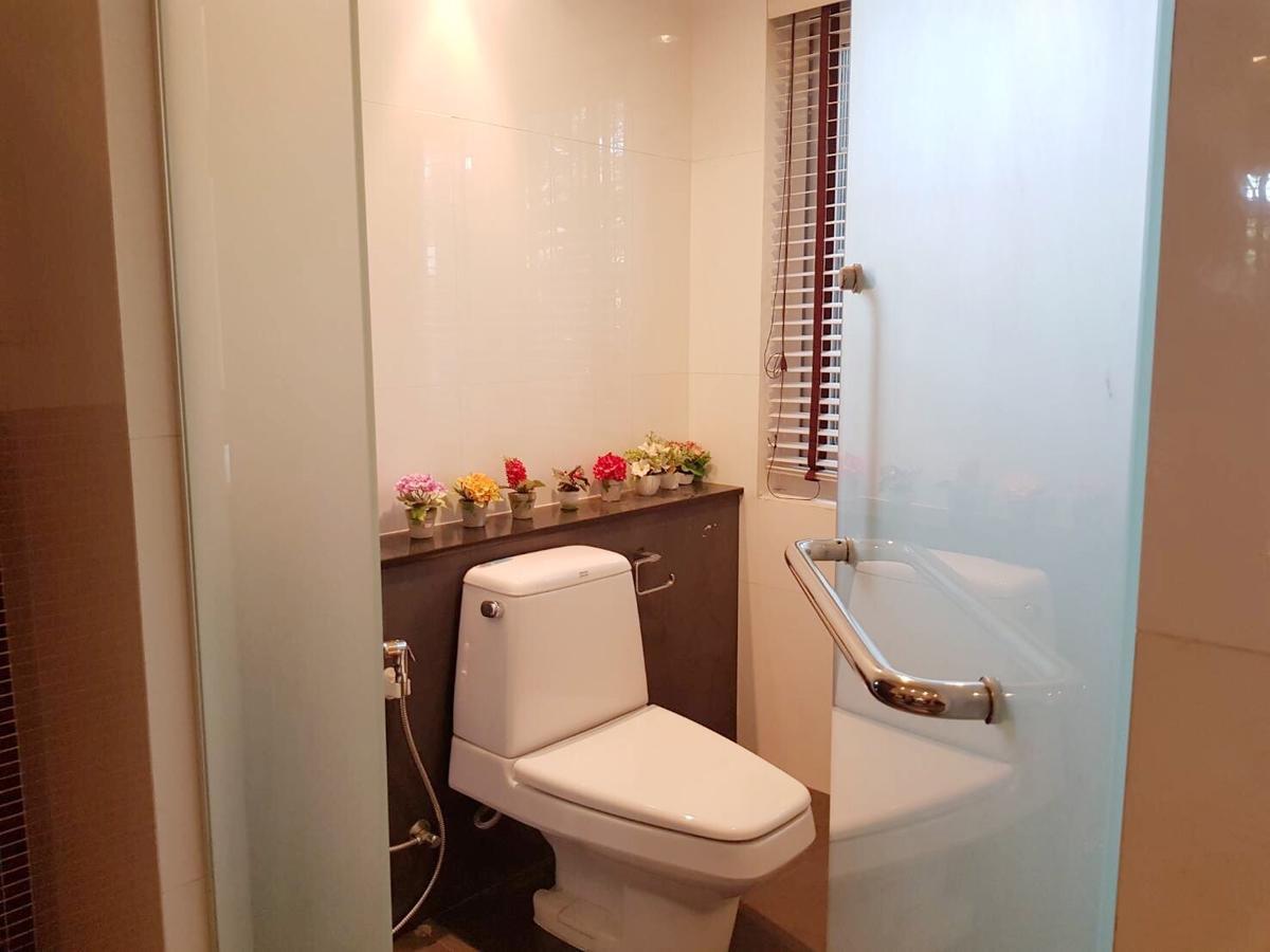 בנגקוק Prompimarn Villa Toscana מראה חיצוני תמונה