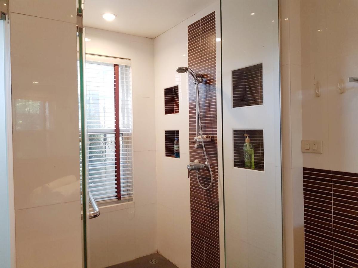 בנגקוק Prompimarn Villa Toscana מראה חיצוני תמונה